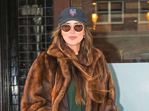 Star Style: Dakota Johnson Rocks Cool-Girl Chic in NYC