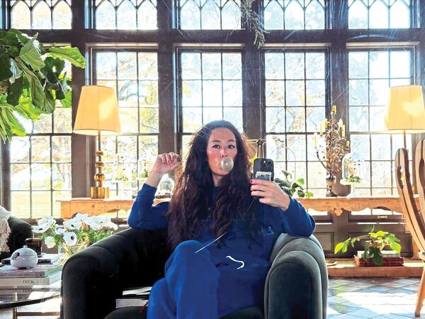 Stars — They're Just Like Us: Joanna Gaines Embraces Lazy Sundays